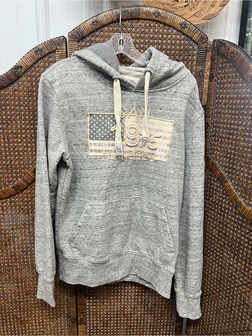 Hooded sweatshirt California citywear large San Francisco
